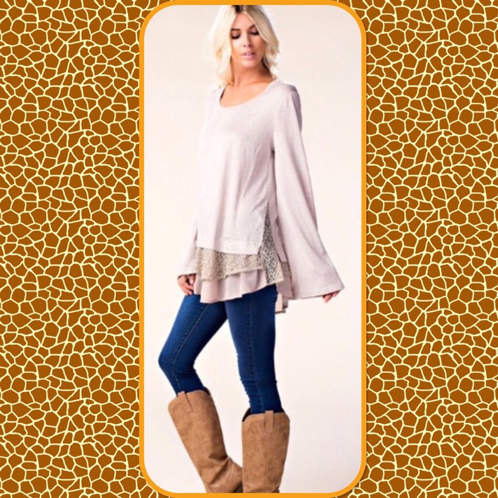 AMAZING DEAL✨NWT✨CREAM" TOP W/LACE &CHIFFON!